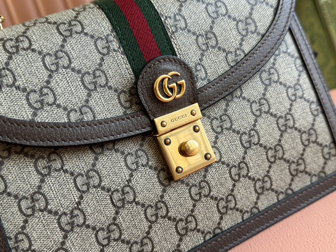 Gucci Satchel Bags